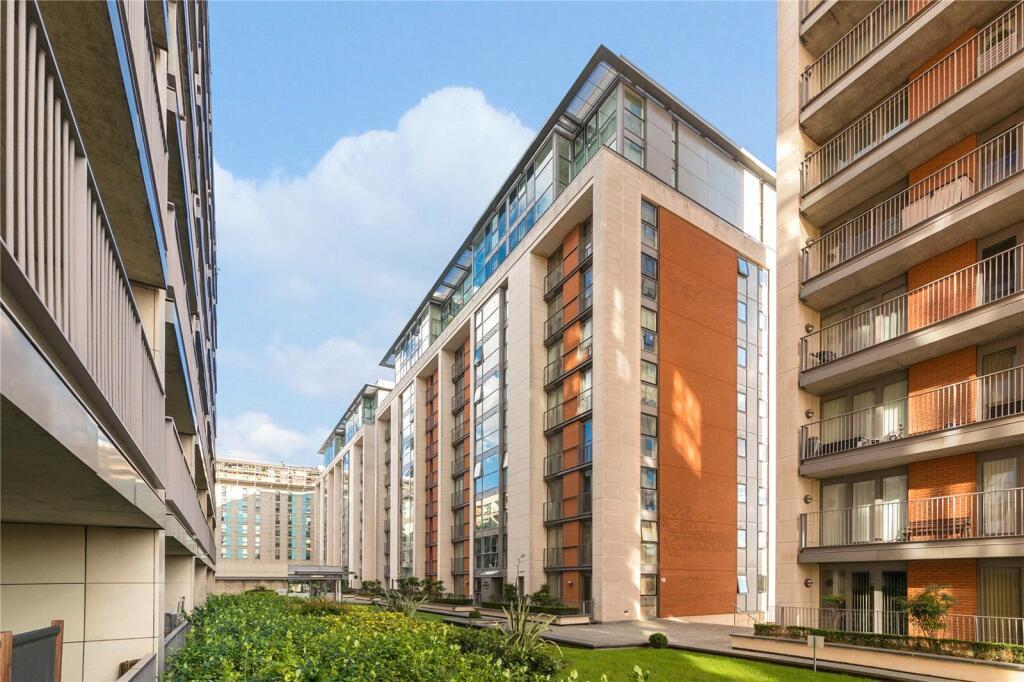 Aegean Apartments, Western Gateway, Royal Victoria Docks, Canary Wharf, London, E16 1AR