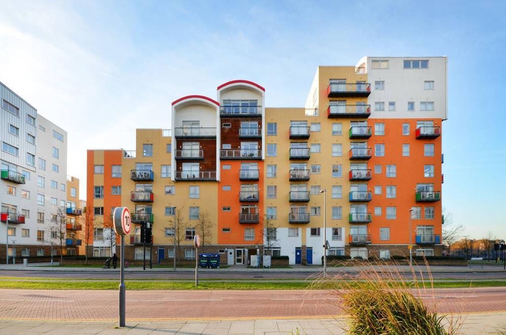 Holly Court, Greenroof Way, Greenwich, New Charlton, London, SE10 0BP