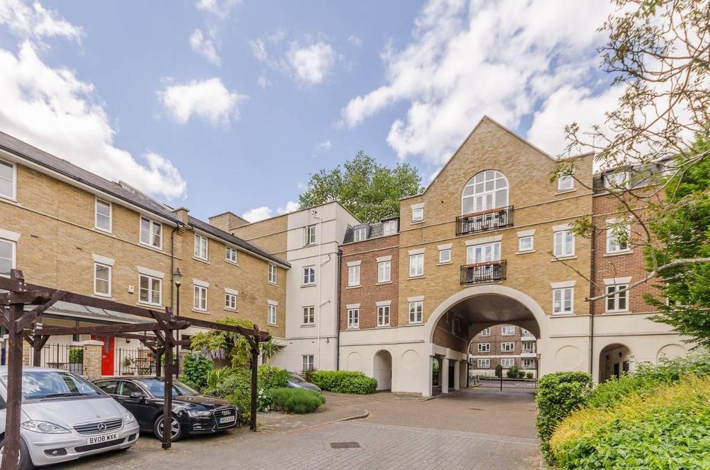 Charles Haller, Tulse Hill, Brockwell Park, Brixton, London, SW2 2YN