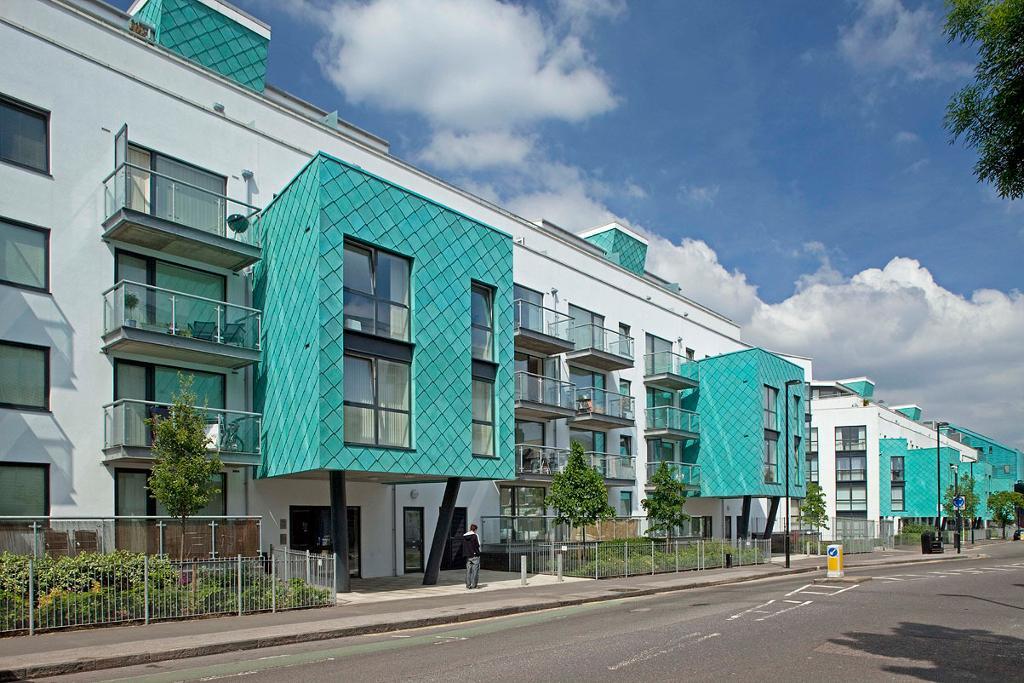 73B Drayton Park, Highbury&Islington, Holloway, Emirates Stadium, London, N5 1DX