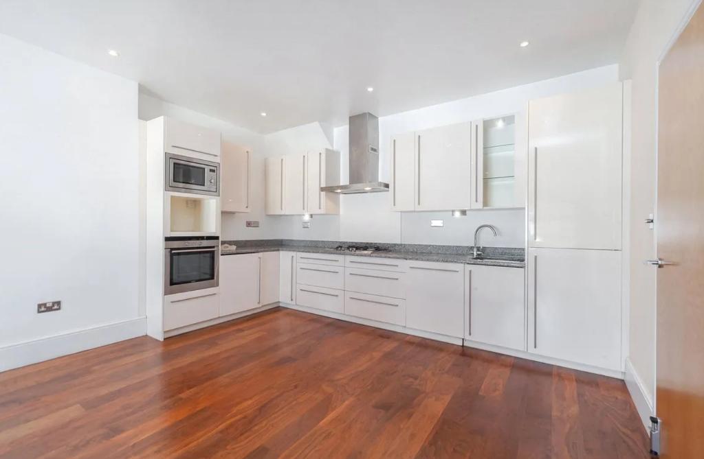 1 Buckland Crescent, South Hampstead, London, NW3 5DU